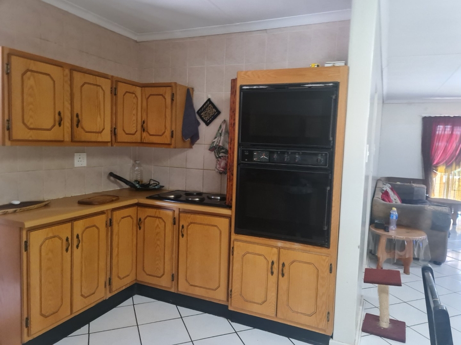 3 Bedroom Property for Sale in Protea Park North West